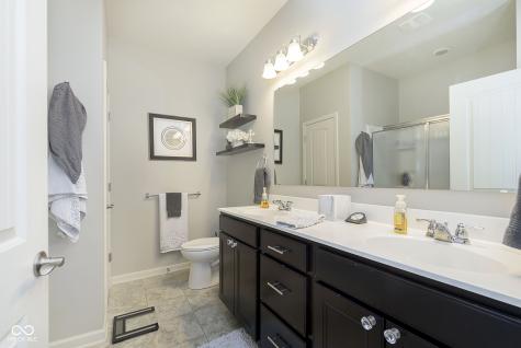 16613 Grappa Trail Fishers IN 46037