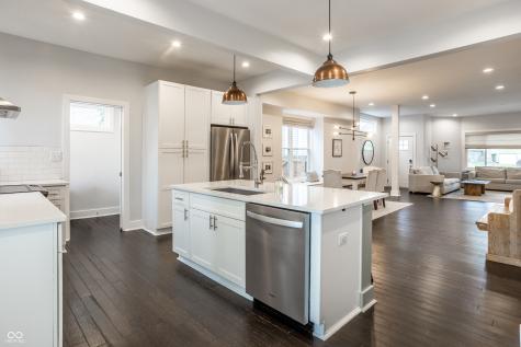 1038 Dawson Street Indianapolis IN 46203