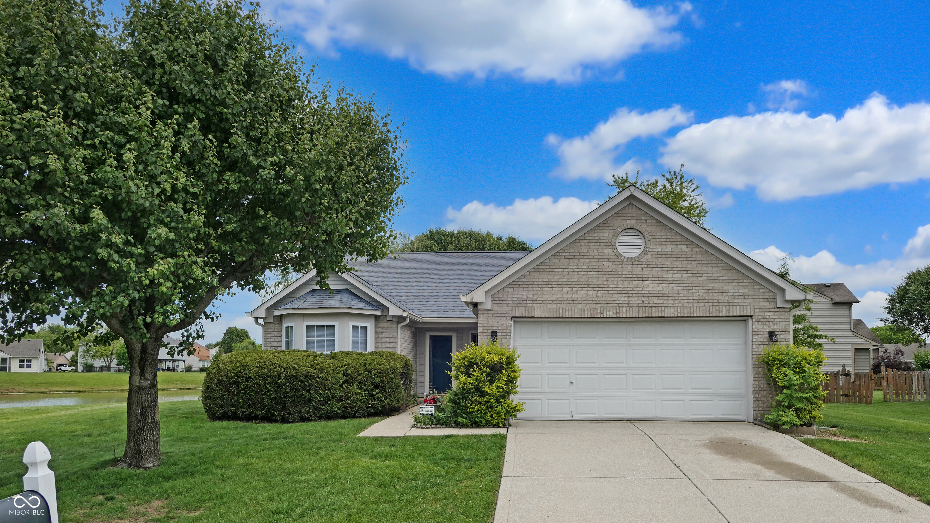 8121 Sand Ridge Circle Indianapolis IN 46237