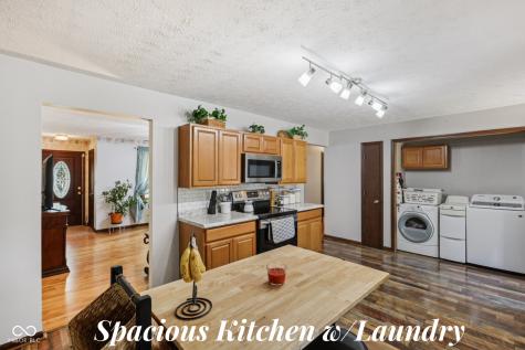 1270 Ledgewood Lane Avon IN 46123