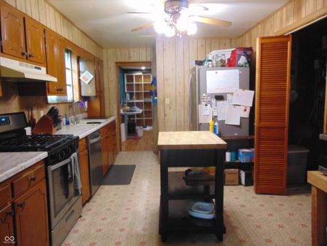 225 S Market Street Thorntown IN 46071