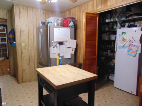 225 S Market Street Thorntown IN 46071