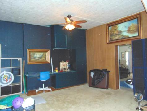 225 S Market Street Thorntown IN 46071