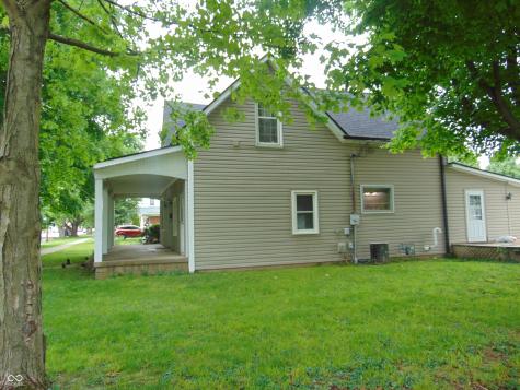 225 S Market Street Thorntown IN 46071