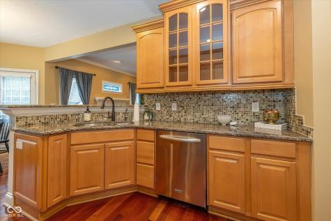 10973 Wintercove Way Fishers IN 46038