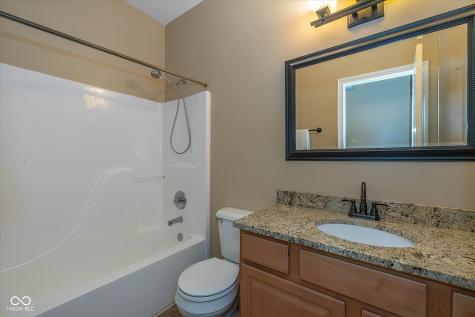 10973 Wintercove Way Fishers IN 46038