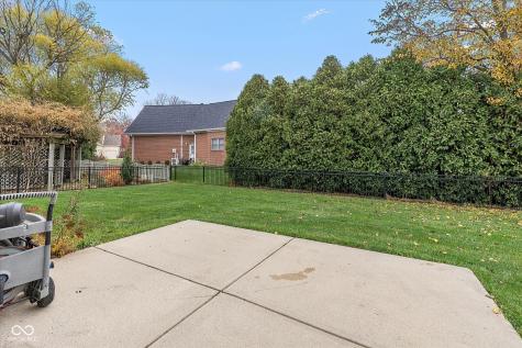 10973 Wintercove Way Fishers IN 46038