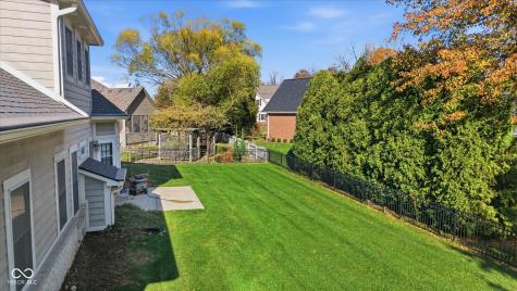 10973 Wintercove Way Fishers IN 46038