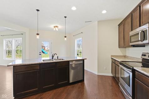 875 Harvest Ridge Drive Avon IN 46123