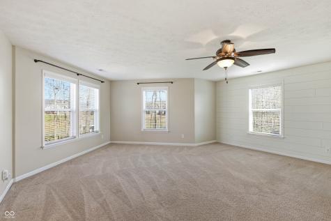 875 Harvest Ridge Drive Avon IN 46123