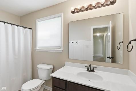 875 Harvest Ridge Drive Avon IN 46123