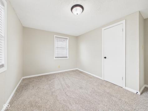 1005 E Jackson Street Muncie IN 47305