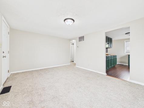 1005 E Jackson Street Muncie IN 47305