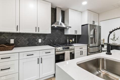 10924 Thunderbird Drive Carmel IN 46032