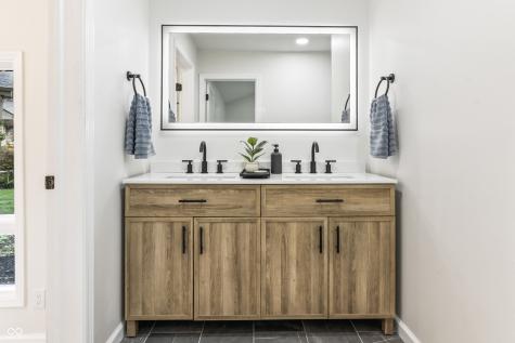 10924 Thunderbird Drive Carmel IN 46032