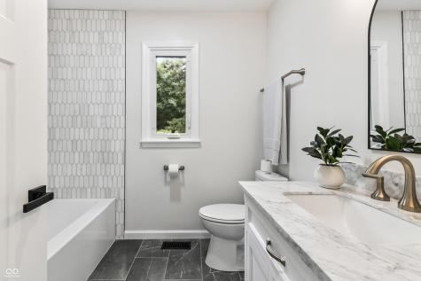 10924 Thunderbird Drive Carmel IN 46032