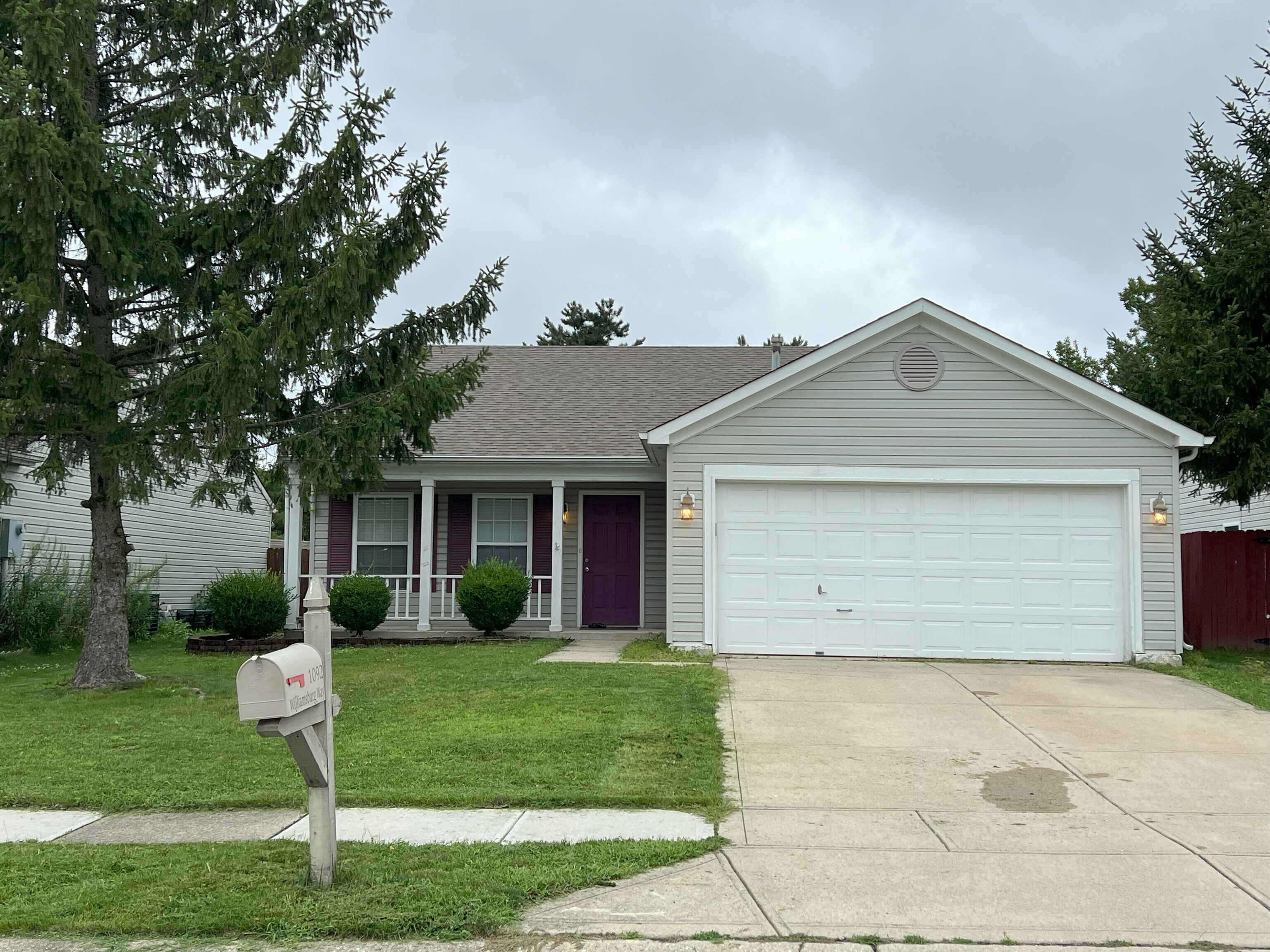 1092 Williamsburg Way Indianapolis IN 46234