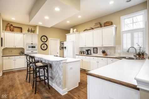 337 Millridge Drive Carmel IN 46290