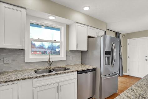 5733 Hollister Drive Indianapolis IN 46224