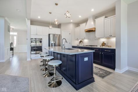 12442 Coastal Place Fishers IN 46037