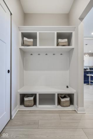 12442 Coastal Place Fishers IN 46037