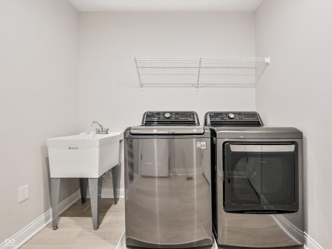 12442 Coastal Place Fishers IN 46037