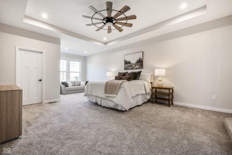 12442 Coastal Place Fishers IN 46037