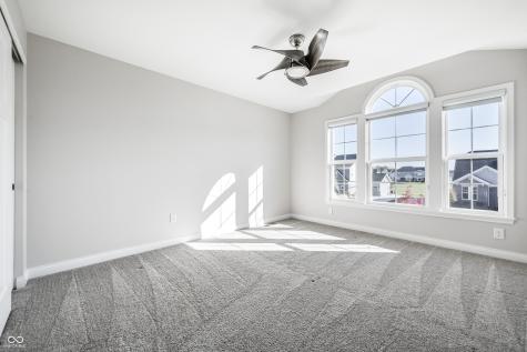 12442 Coastal Place Fishers IN 46037