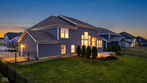12442 Coastal Place Fishers IN 46037