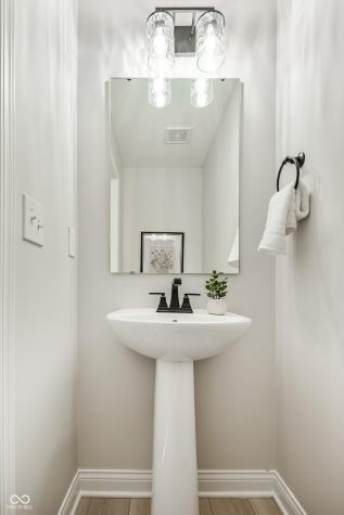 12442 Coastal Place Fishers IN 46037