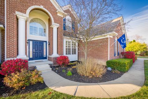 5074 S Cobblestone Drive Zionsville IN 46077
