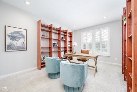 5074 S Cobblestone Drive Zionsville IN 46077