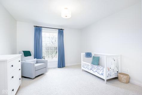 5074 S Cobblestone Drive Zionsville IN 46077