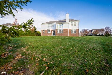 5074 S Cobblestone Drive Zionsville IN 46077