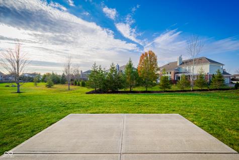 5074 S Cobblestone Drive Zionsville IN 46077