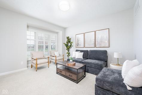 5074 S Cobblestone Drive Zionsville IN 46077