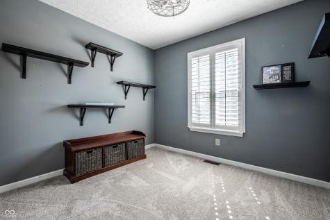 6543 Calla Lily Drive Indianapolis IN 46237