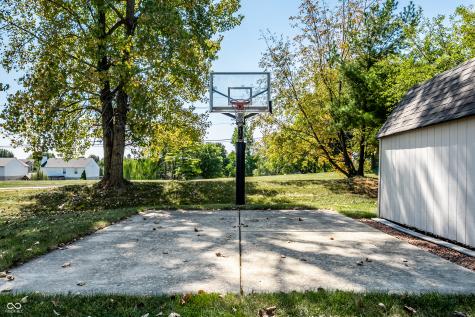 6543 Calla Lily Drive Indianapolis IN 46237