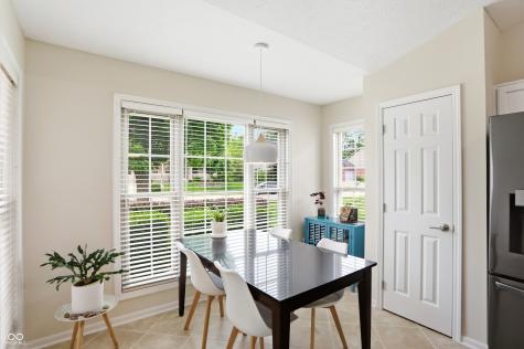 8206 Meadow Bend Drive Indianapolis IN 46259
