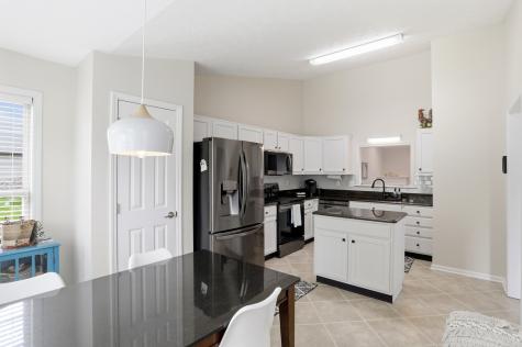 8206 Meadow Bend Drive Indianapolis IN 46259