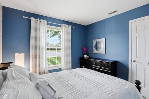 8206 Meadow Bend Drive Indianapolis IN 46259