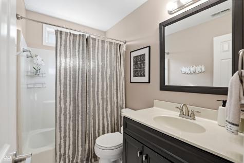 8206 Meadow Bend Drive Indianapolis IN 46259