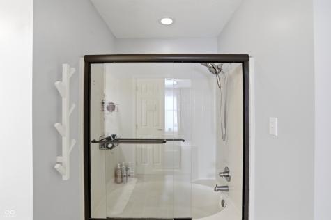 8206 Meadow Bend Drive Indianapolis IN 46259