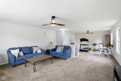 8206 Meadow Bend Drive Indianapolis IN 46259