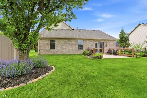 8206 Meadow Bend Drive Indianapolis IN 46259