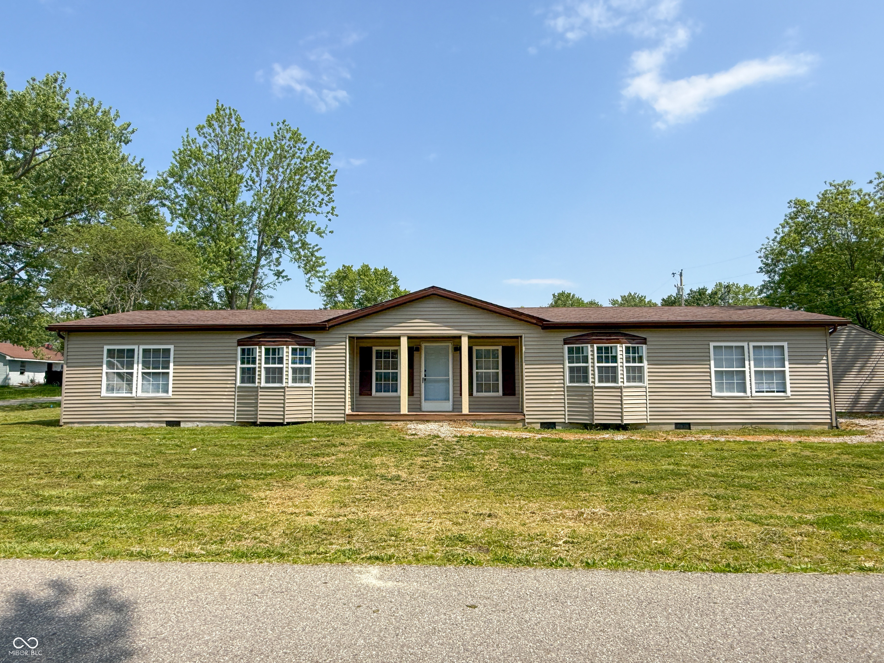 747 Patterson Road Columbus IN 47203