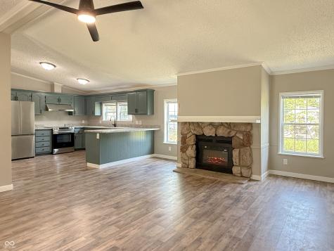 747 Patterson Road Columbus IN 47203