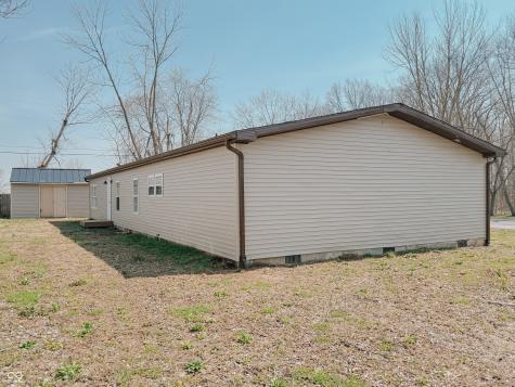 747 Patterson Road Columbus IN 47203