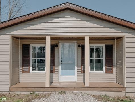 747 Patterson Road Columbus IN 47203