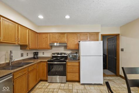 8857 Chessie Drive Indianapolis IN 46217